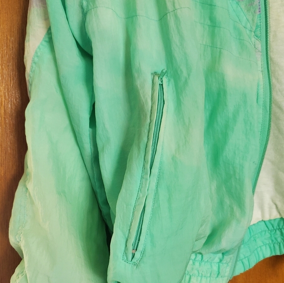 Retro 1980s Windbreaker/Workout Jacket, lined, size Medium - Picture 3 of 4